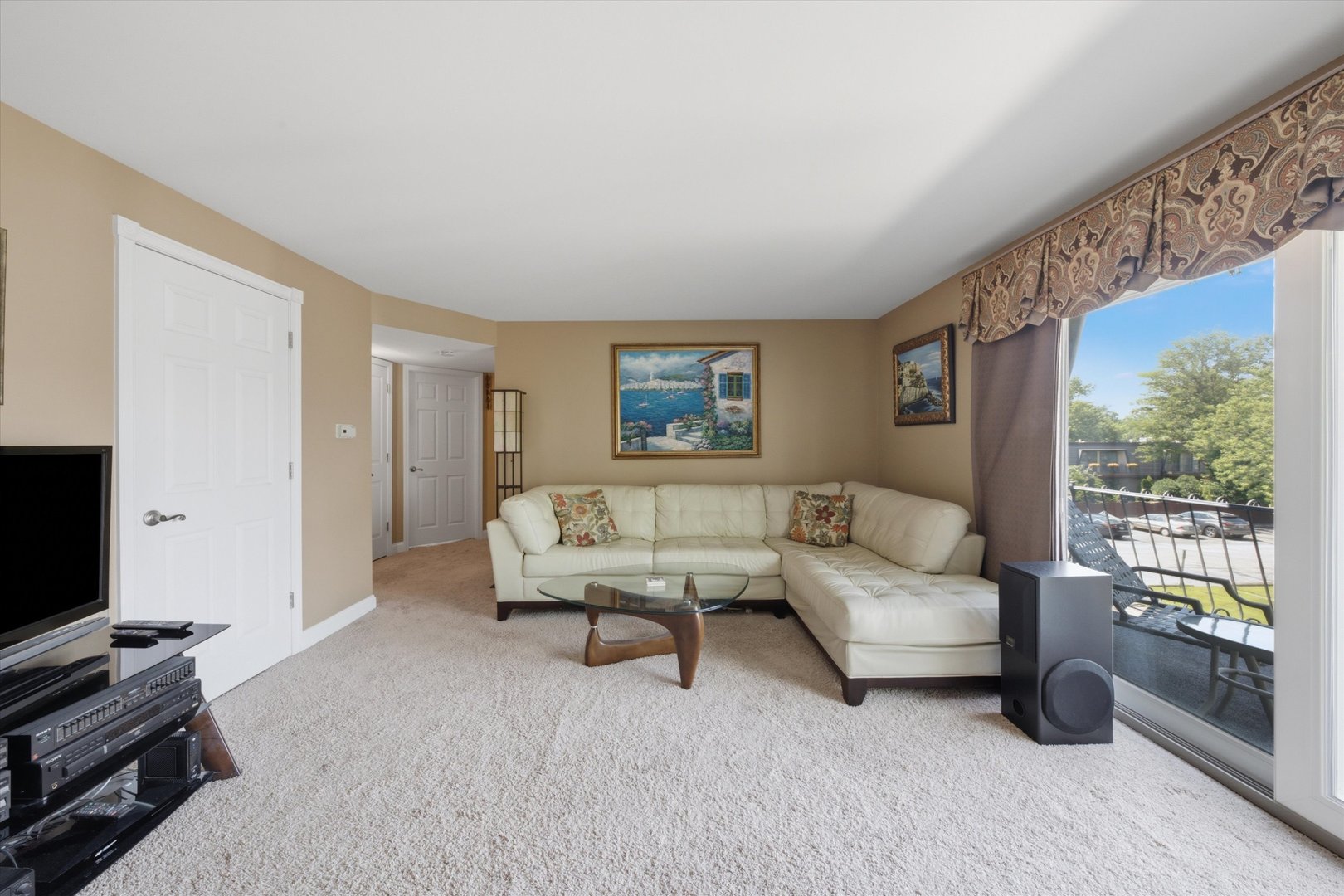 11132 S 84th Avenue 3b Property Photo 4