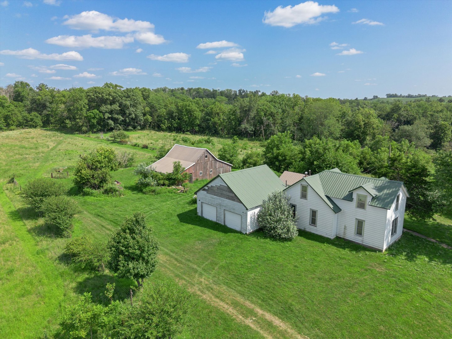 178 Hoover Highway Property Photo 1