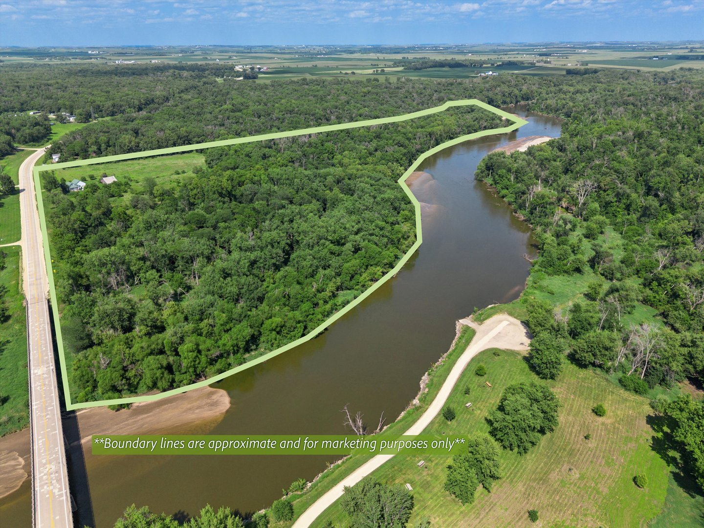178 Hoover Highway Property Photo 3