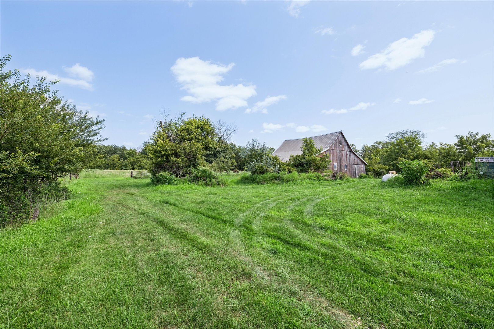 178 Hoover Highway Property Photo 8