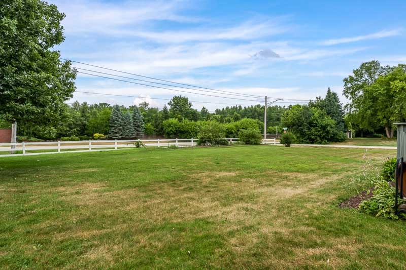 691 Stonemint Drive Property Photo 8