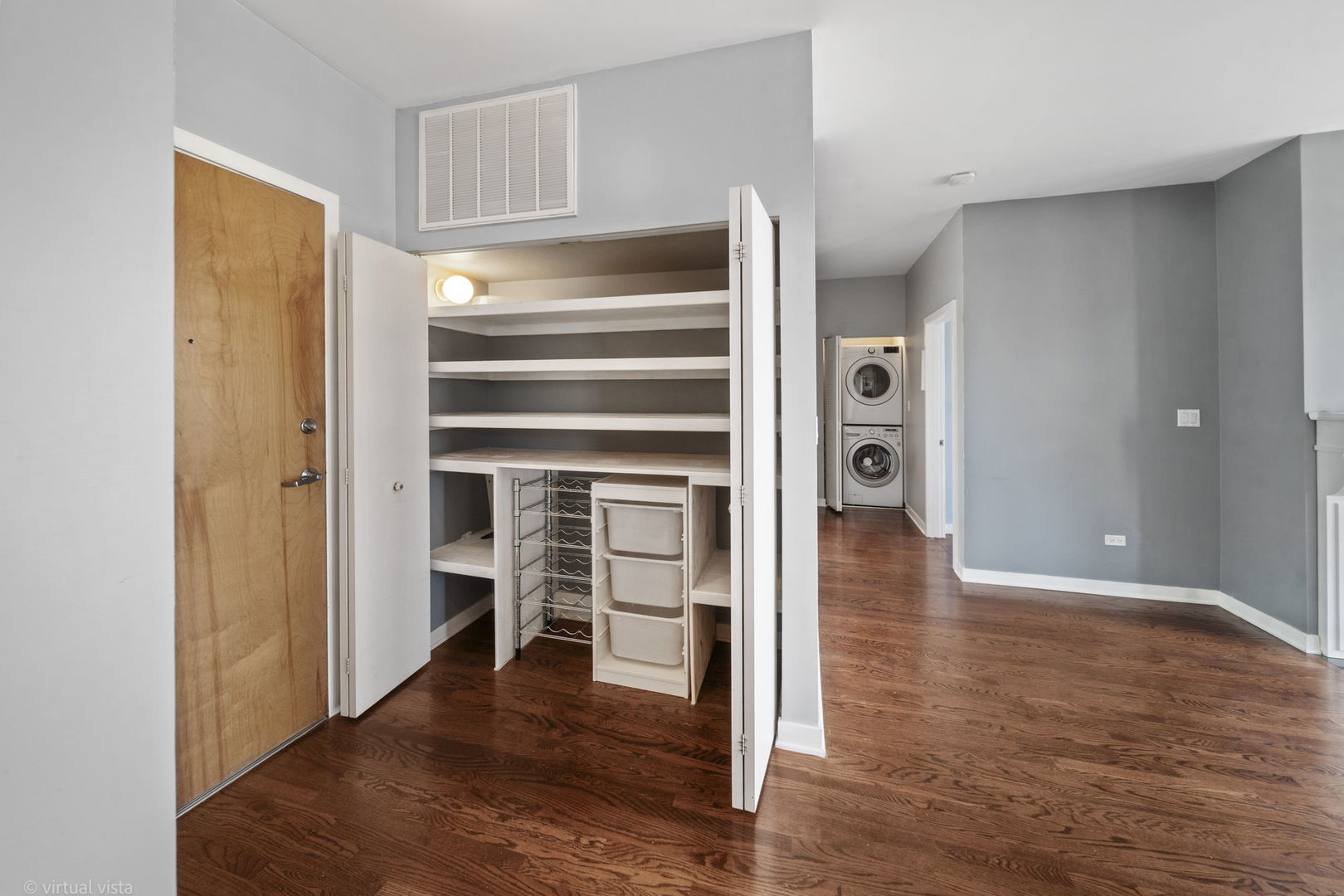 1111 W 15th Street 410 Property Photo 18