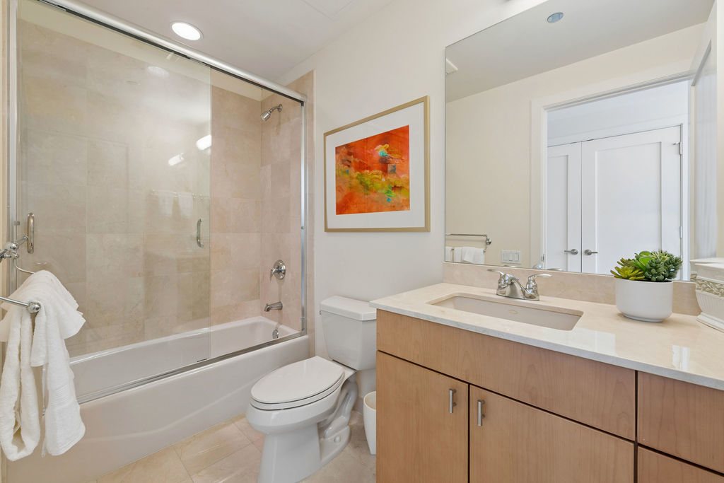 840 N Lake Shore Drive 1801 Property Photo 30