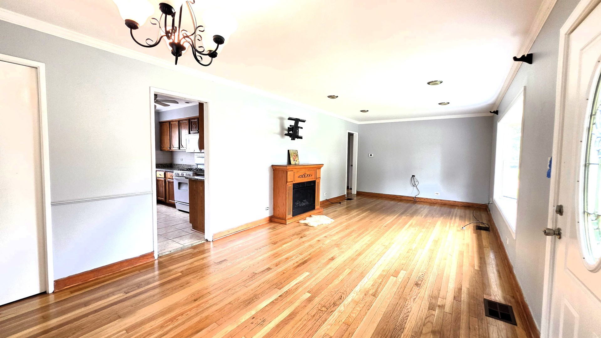 1201 E Euclid Avenue Property Photo 4