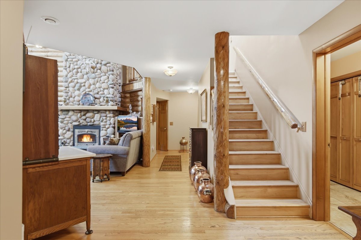 804 Timber Trail Drive Property Photo 4