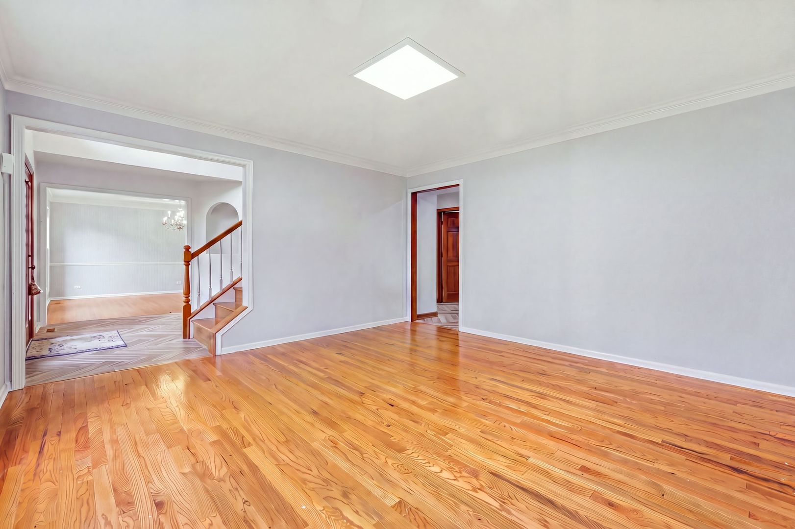 1892 Marne Road Property Photo 5