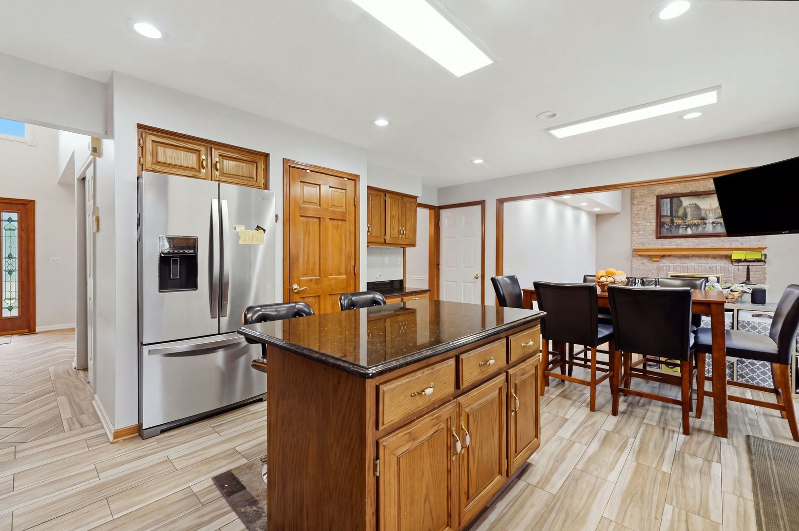 1892 Marne Road Property Photo 10