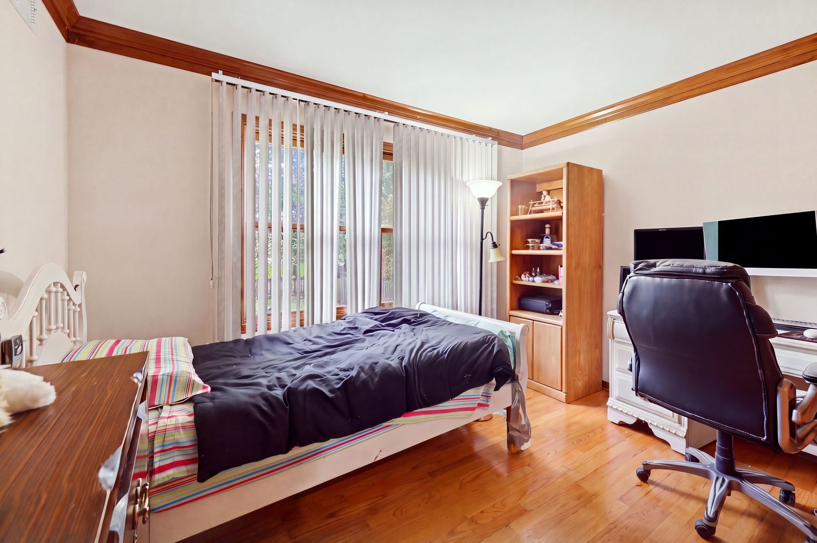1892 Marne Road Property Photo 13