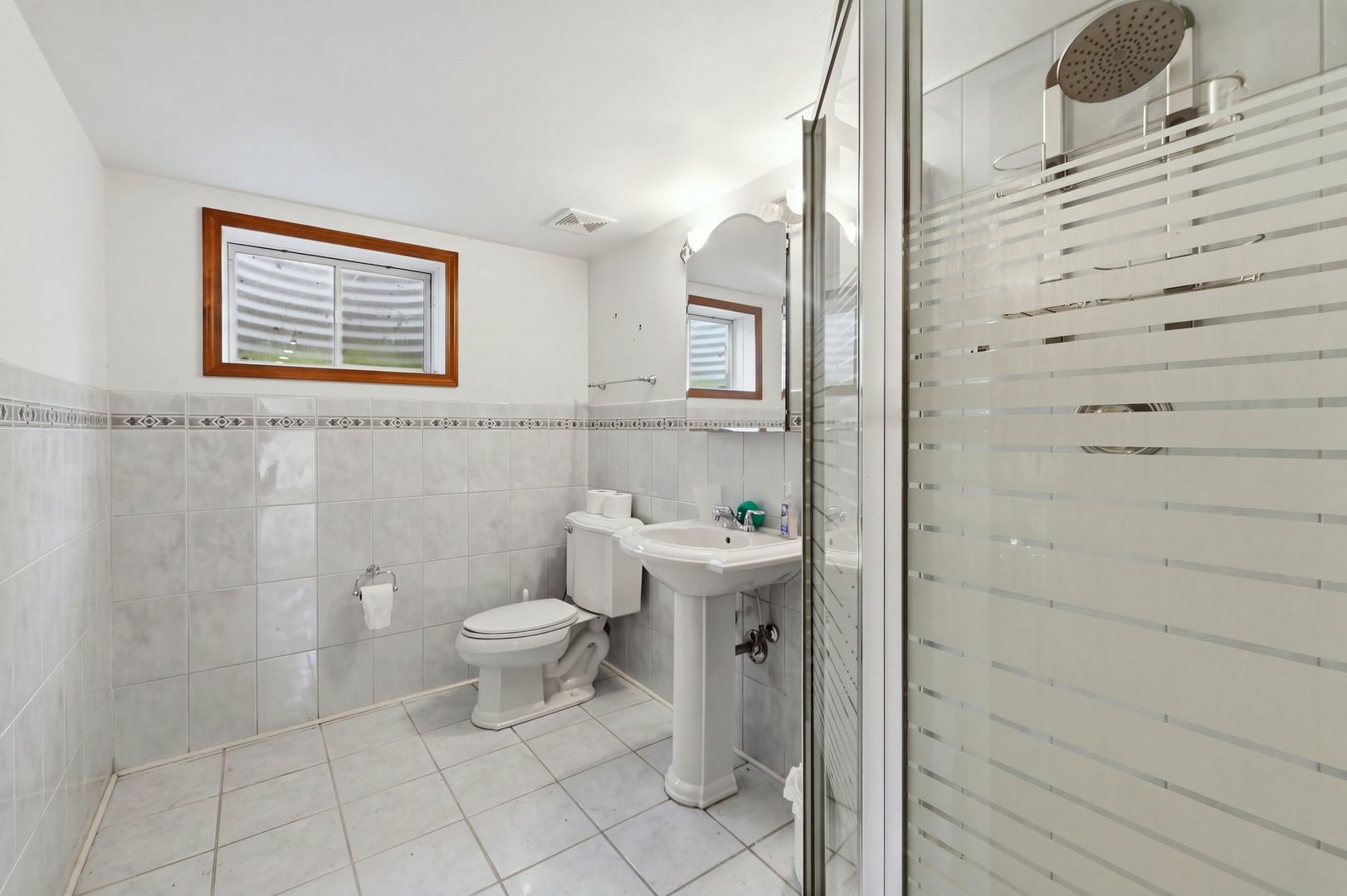 1892 Marne Road Property Photo 34