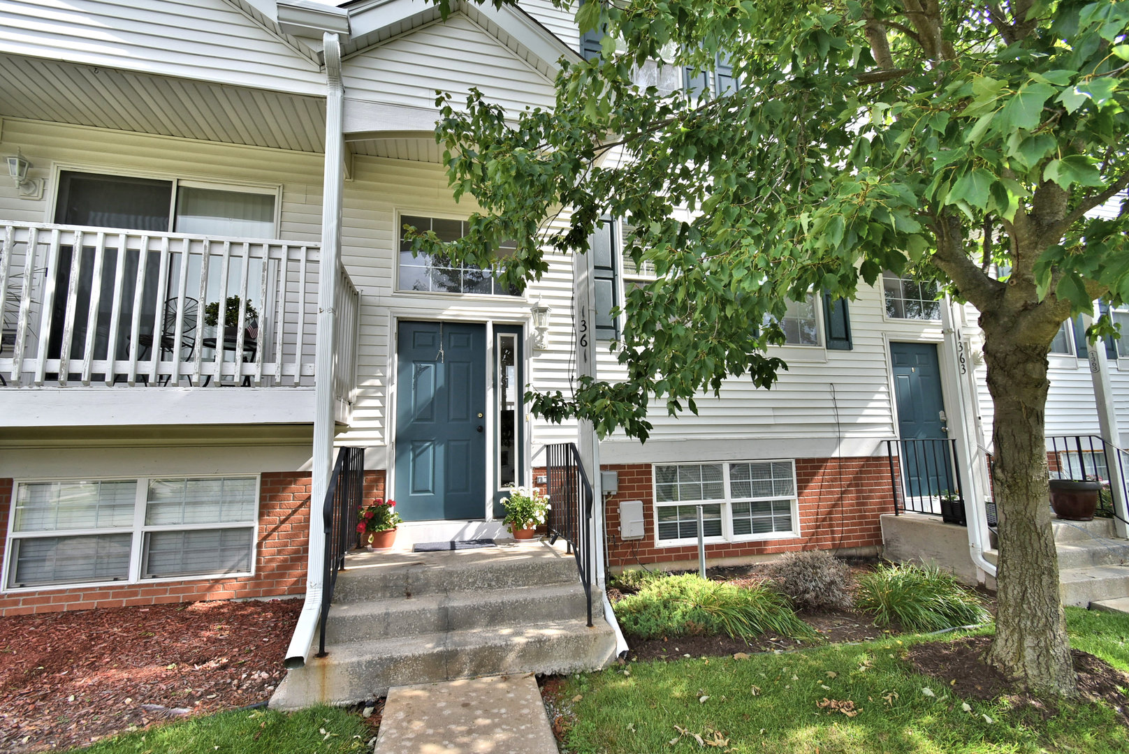 1361 Fox Hound Trail Property Photo 2