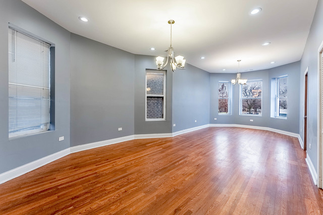 3103 N Kedzie Avenue Property Photo 7