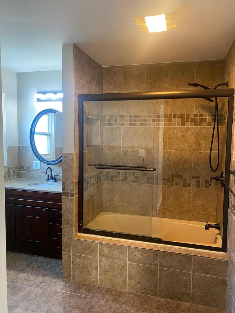 1102 Southbridge Lane Property Photo 16