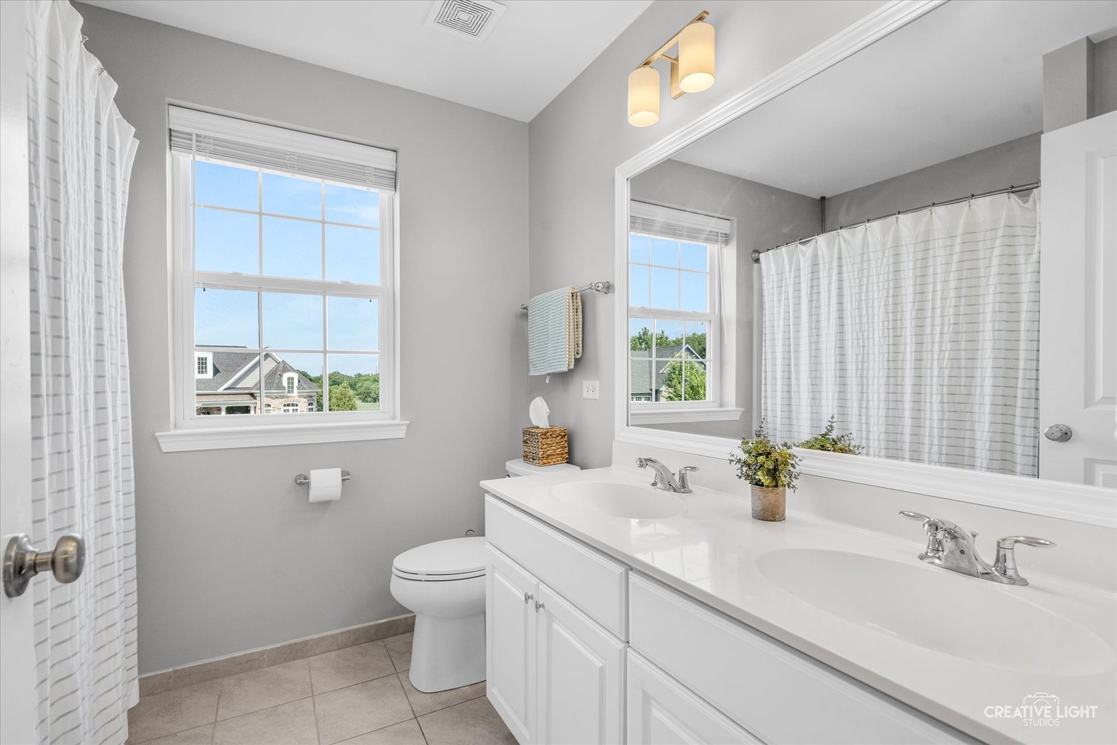 3625 Congressional Parkway Property Photo 22