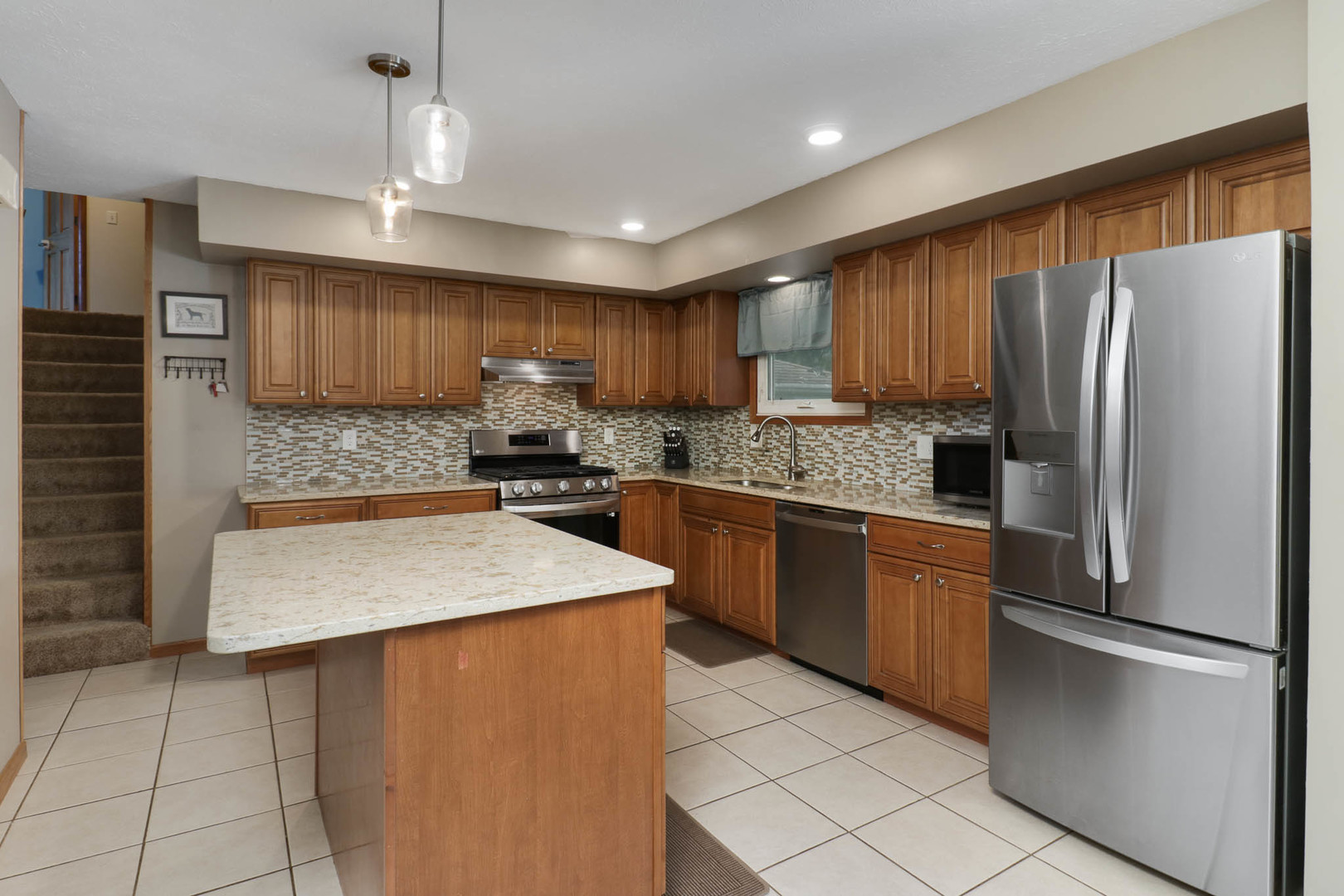 301 Garden Road Property Photo 11