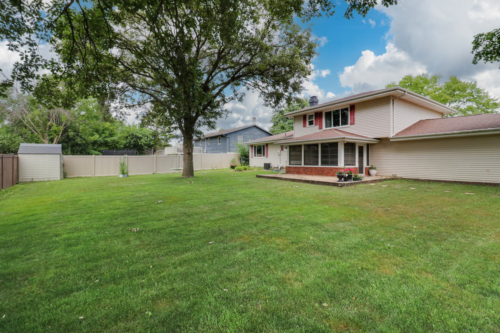 301 Garden Road Property Photo 41