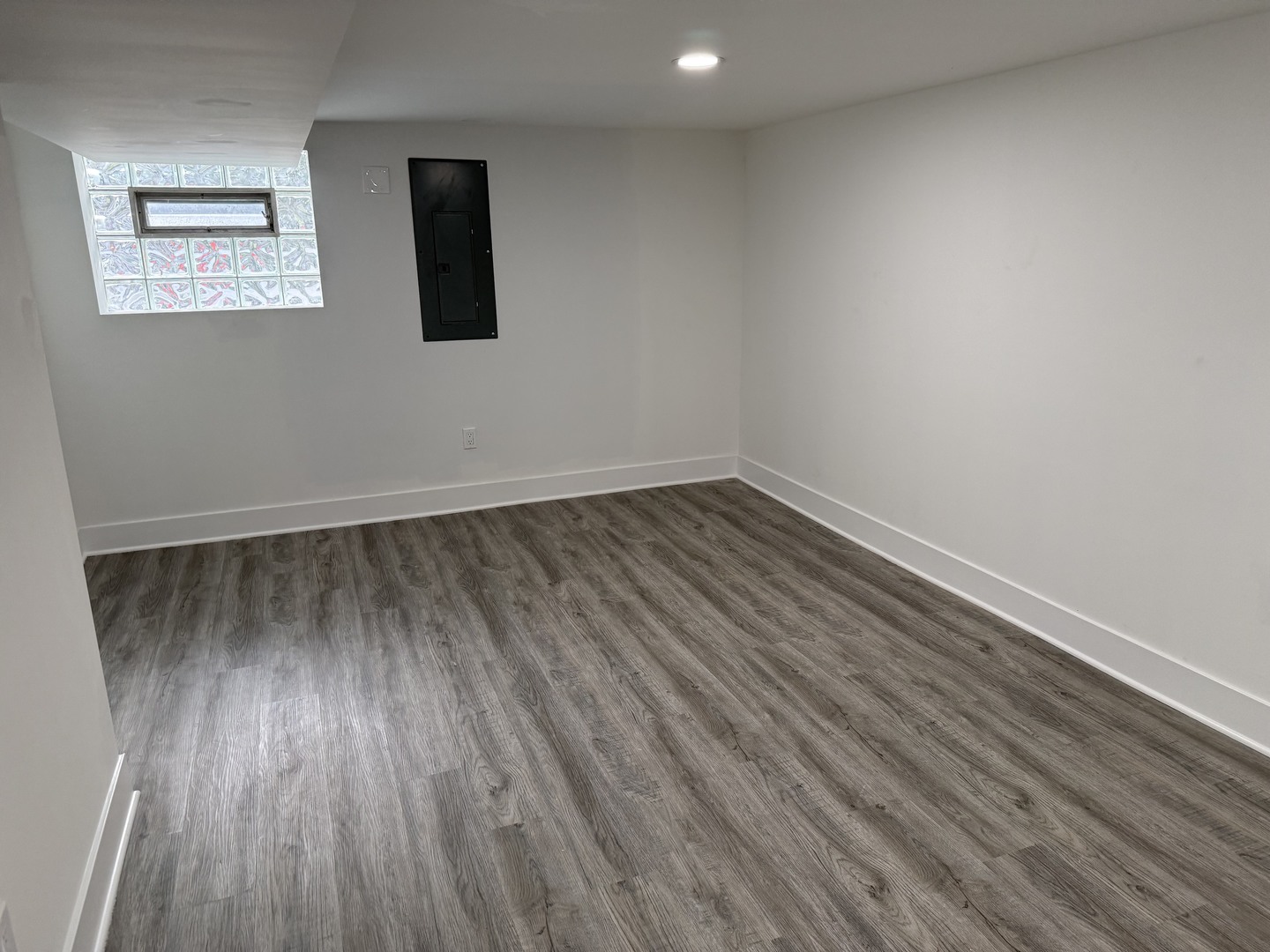 8232 S Calumet Avenue Property Photo 42