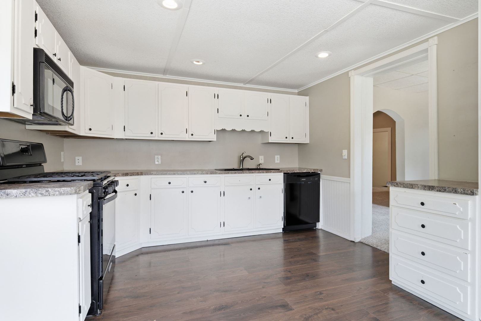 1002 E Empire Street Property Photo 16