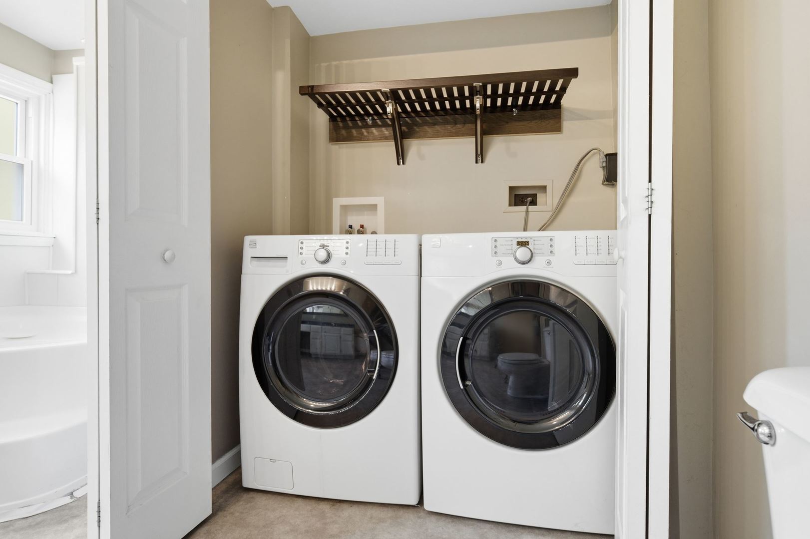 1002 E Empire Street Property Photo 19