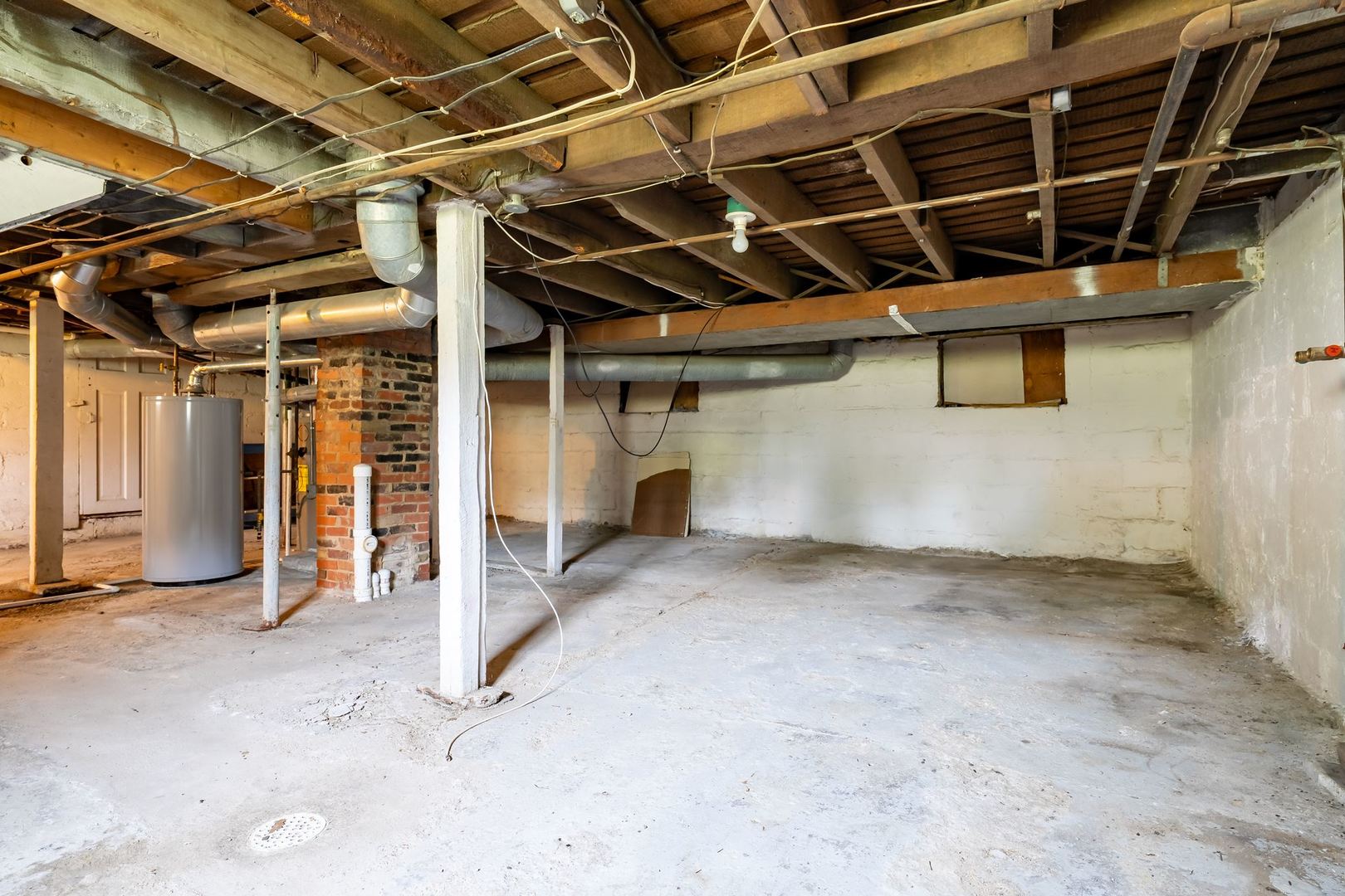 1002 E Empire Street Property Photo 27