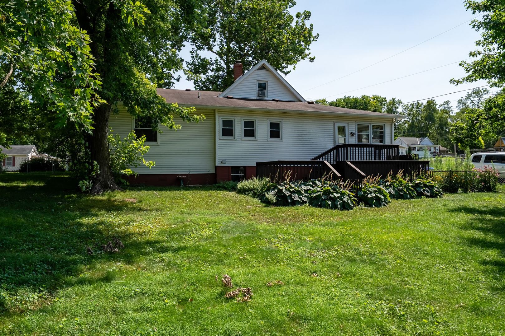 1002 E Empire Street Property Photo 32