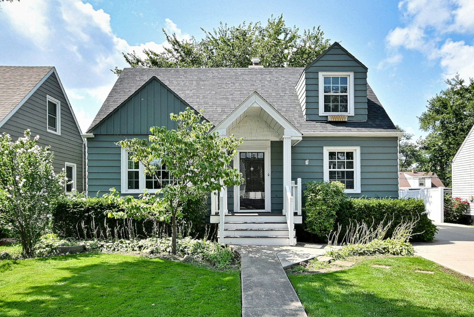 1034 S Saylor Avenue Property Photo 1