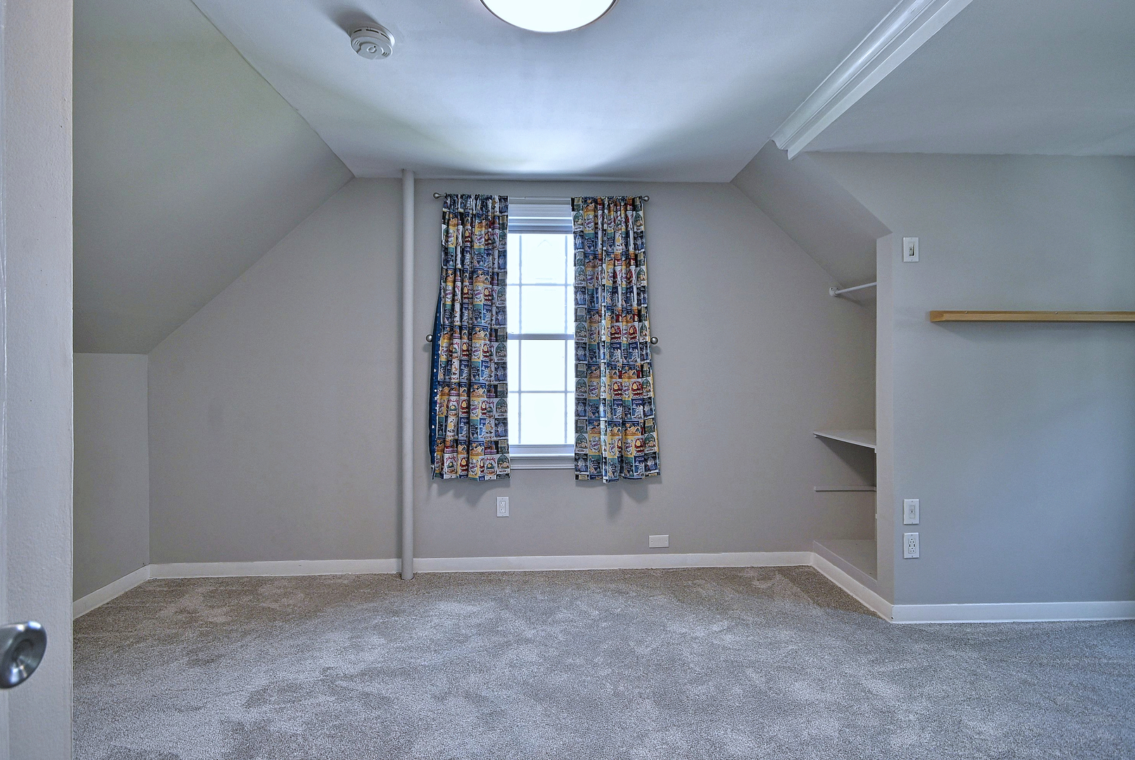 1034 S Saylor Avenue Property Photo 20