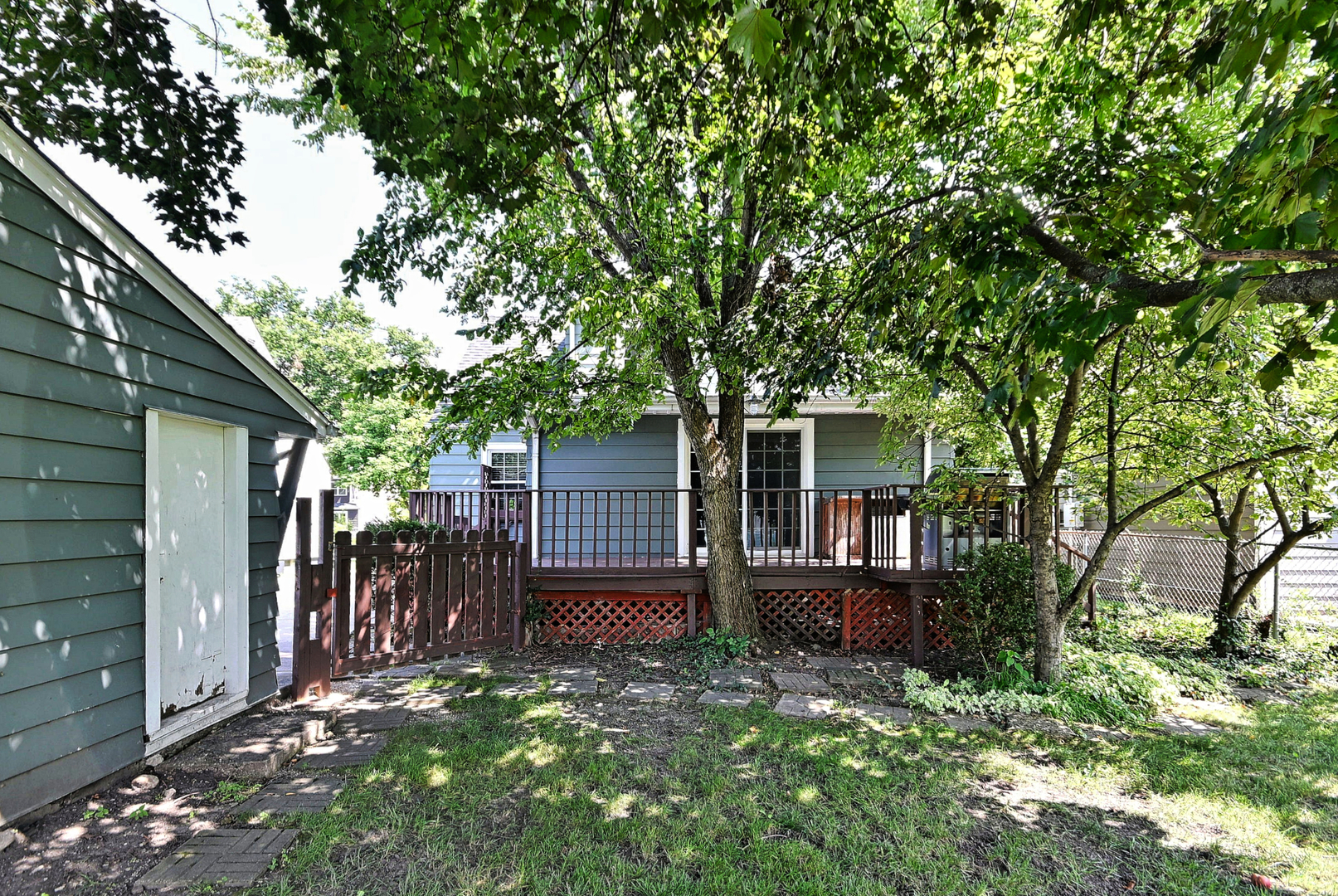 1034 S Saylor Avenue Property Photo 32