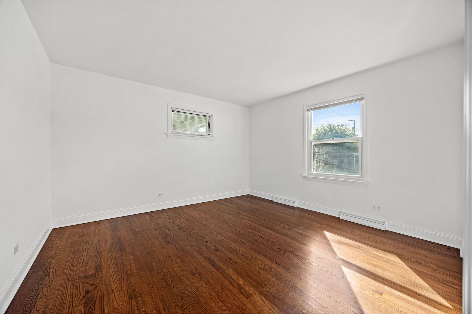4551 Fairview Avenue Property Photo 10