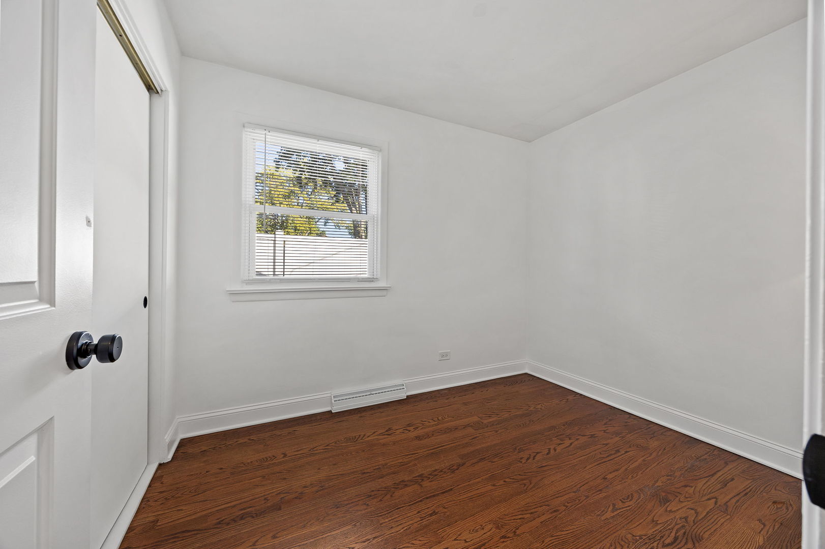 4551 Fairview Avenue Property Photo 13