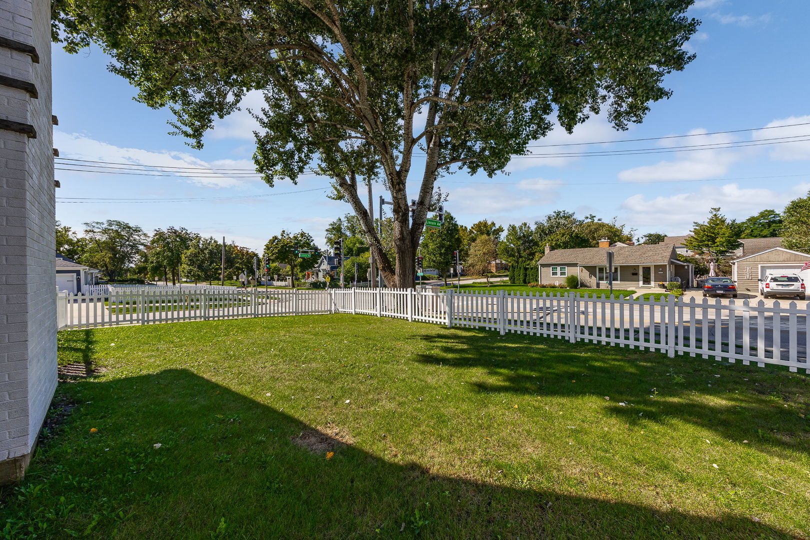 4551 Fairview Avenue Property Photo 27