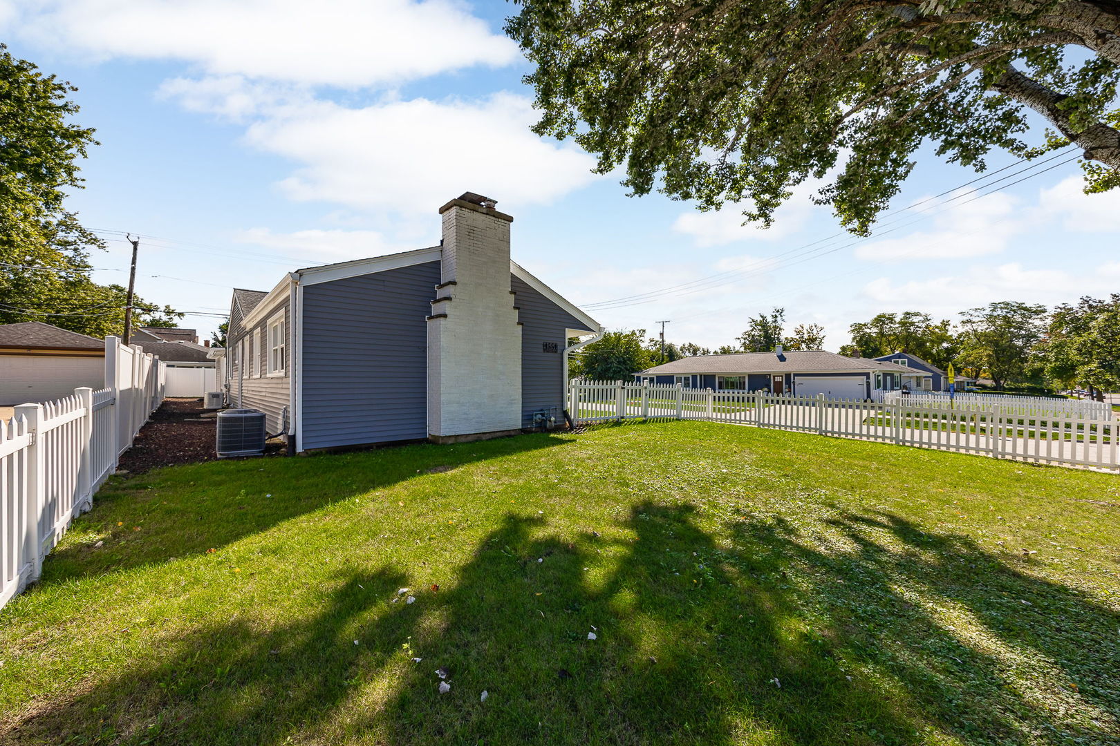 4551 Fairview Avenue Property Photo 28