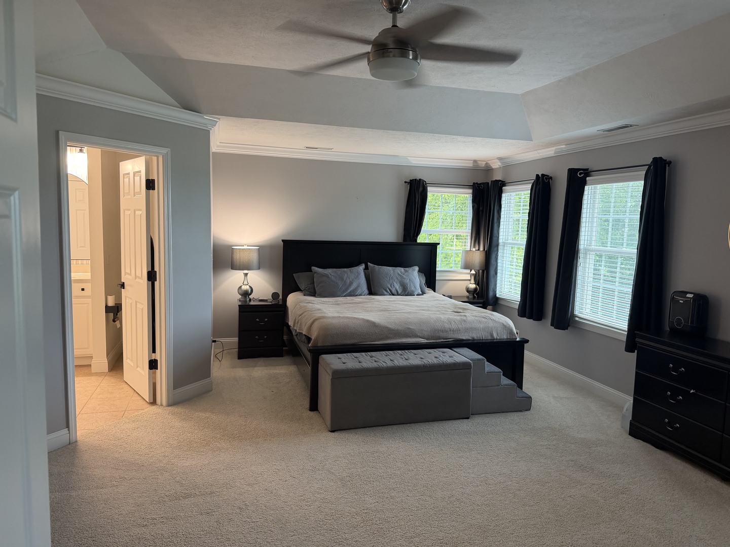 13 Knollbrook Court Property Photo 7