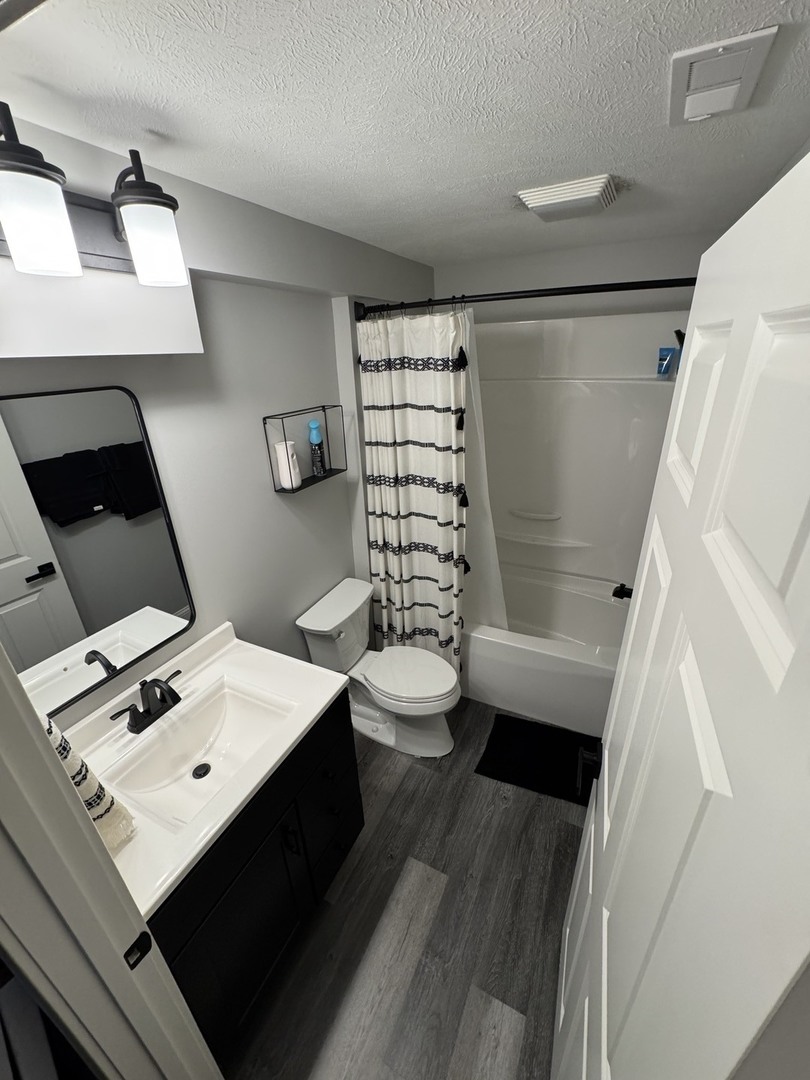 13 Knollbrook Court Property Photo 24