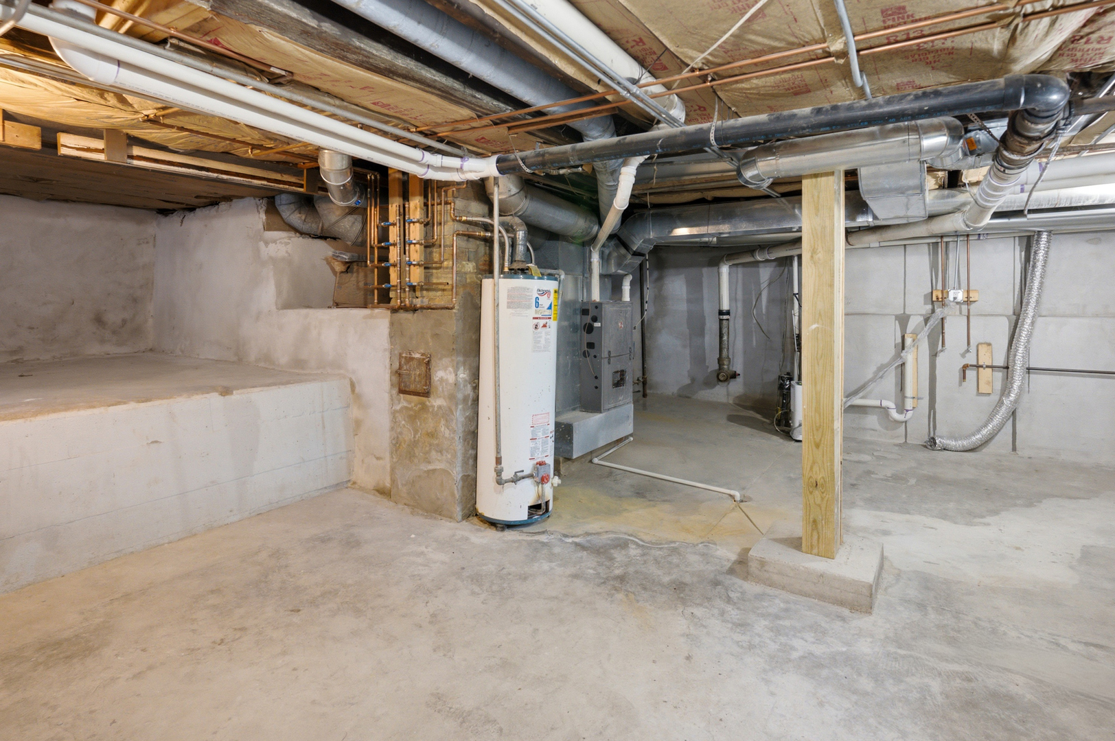 404 Lincoln Street Property Photo 18