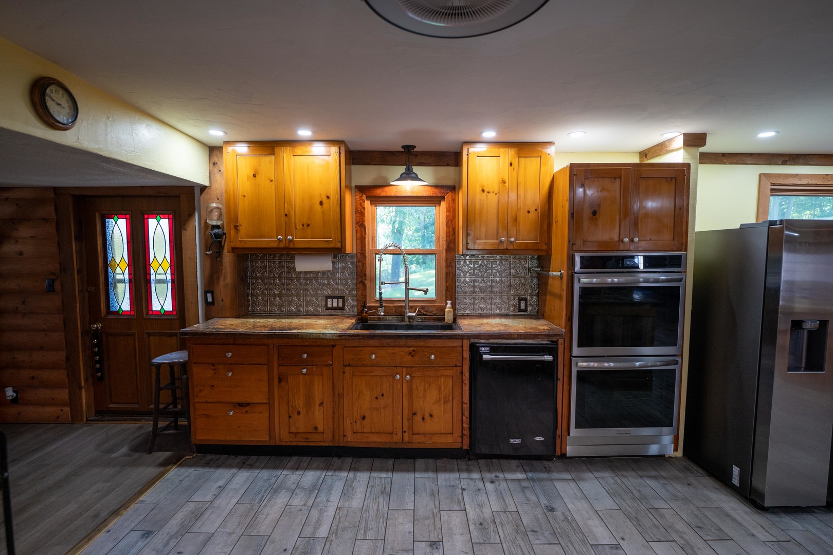 1101 E Spring Creek Road Property Photo 12