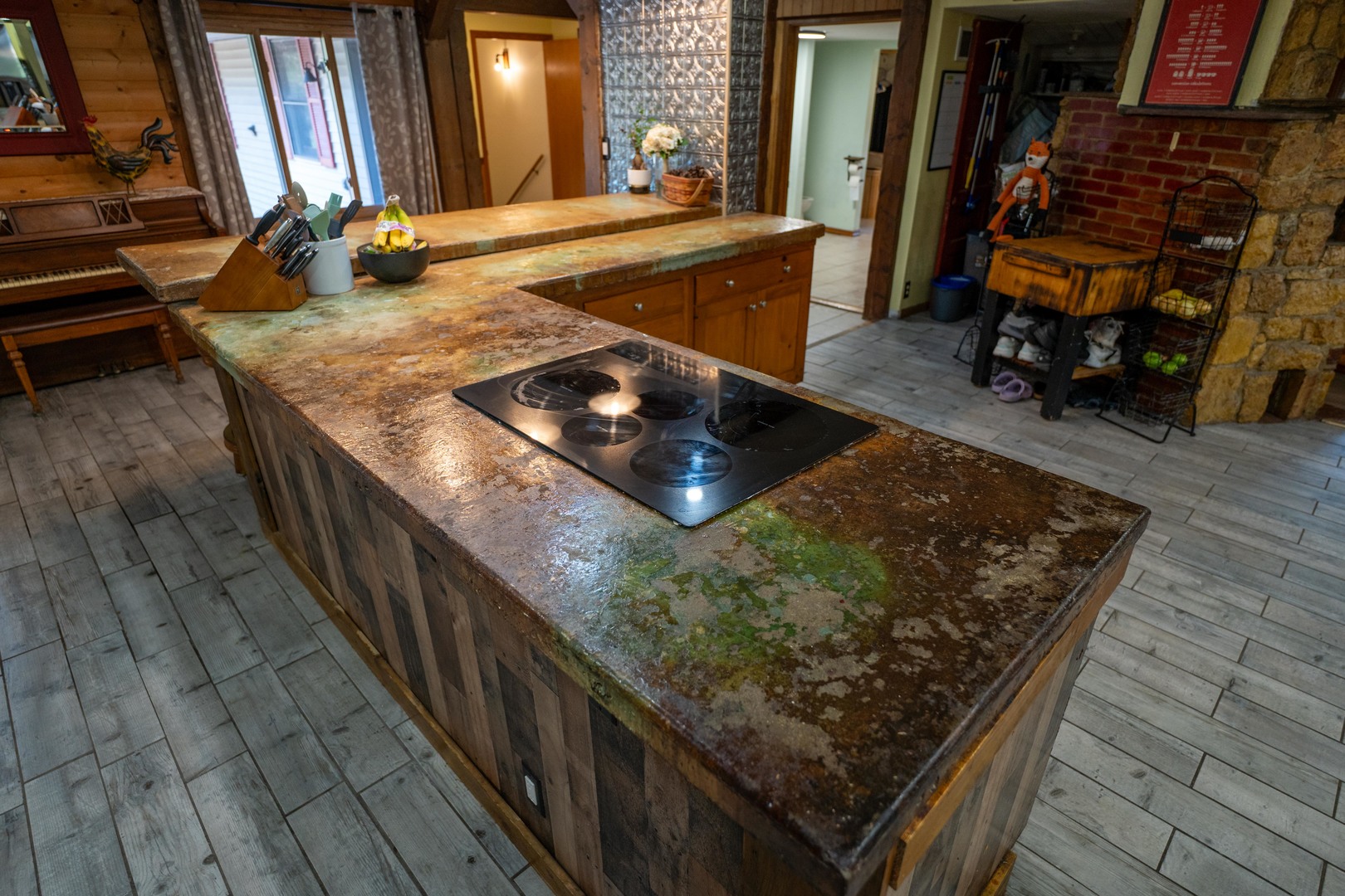 1101 E Spring Creek Road Property Photo 14
