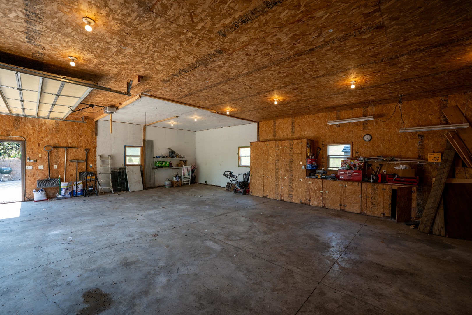 1101 E Spring Creek Road Property Photo 40