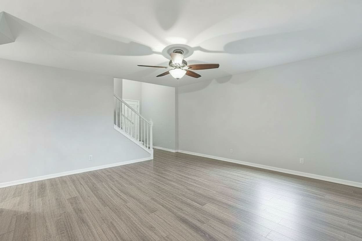 1011 N South Elgin Boulevard Property Photo 18