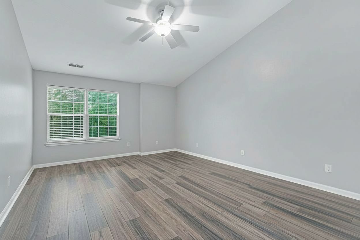 1011 N South Elgin Boulevard Property Photo 19