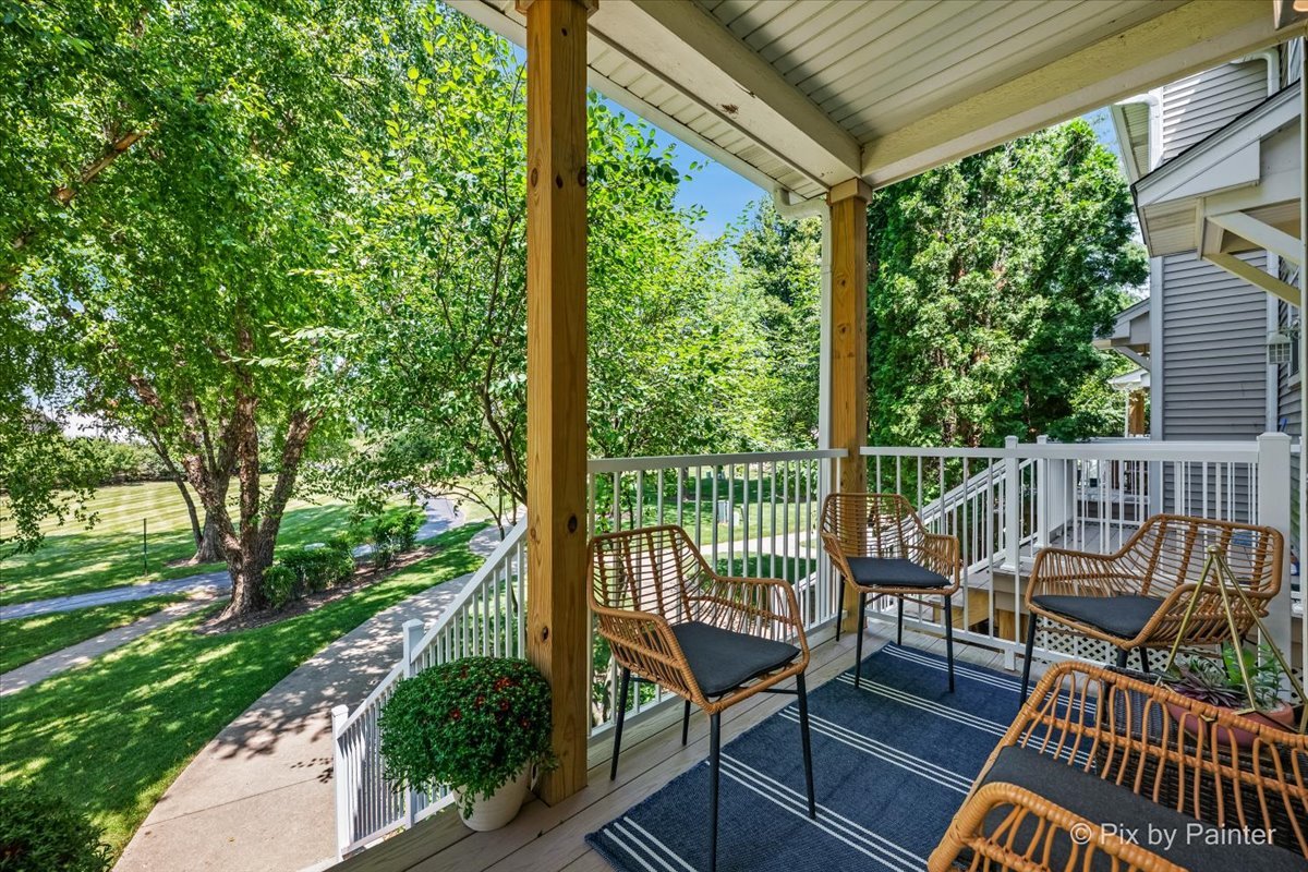 512 Littleton Trail Property Photo 3