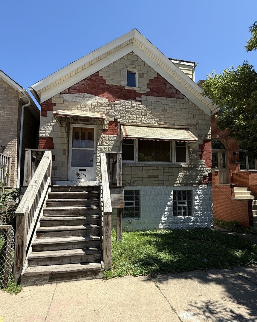 3717 S Parnell Avenue Property Photo 1