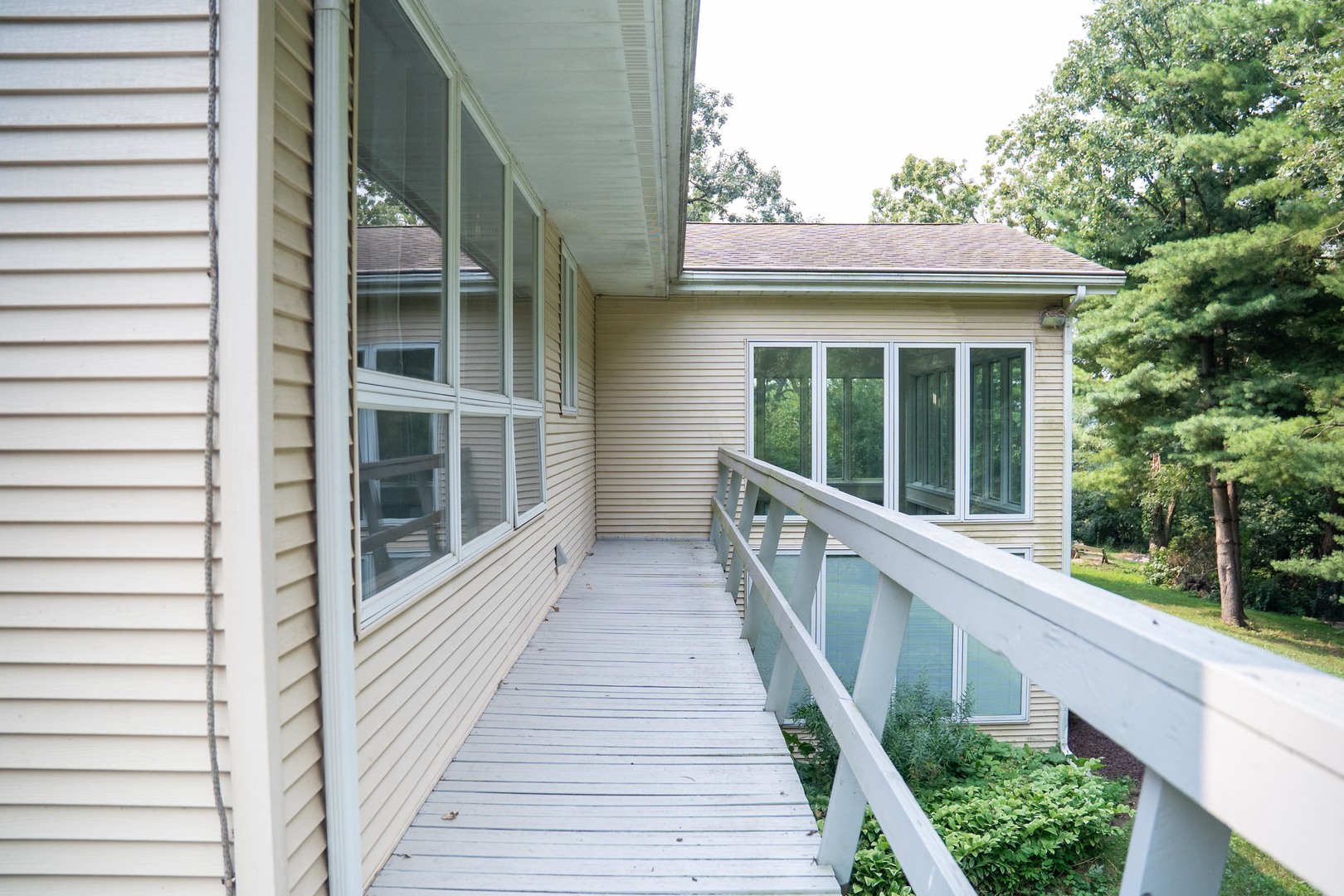 916 W Town Line Road Property Photo 45