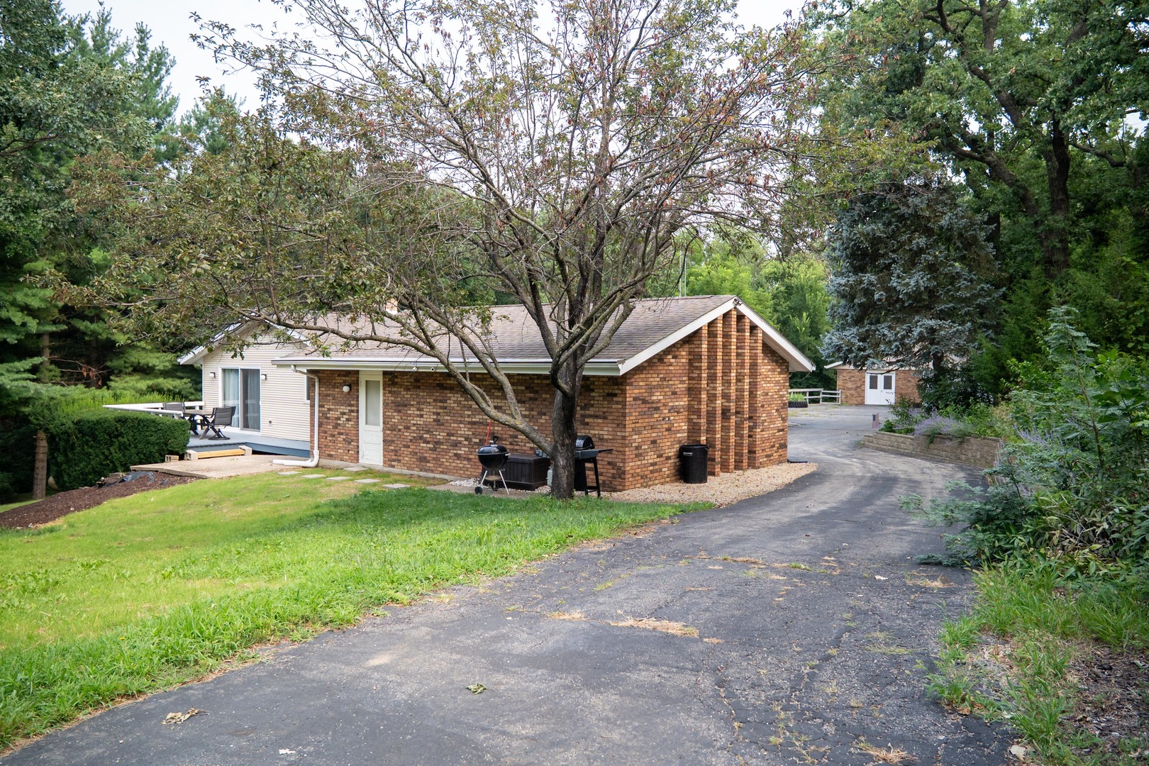 916 W Town Line Road Property Photo 70