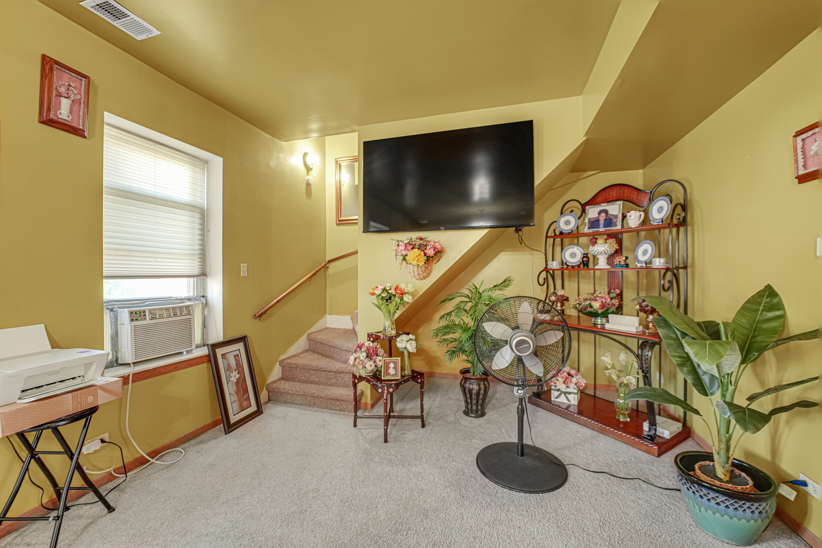8008 S Ridgeland Avenue 2a Property Photo 8