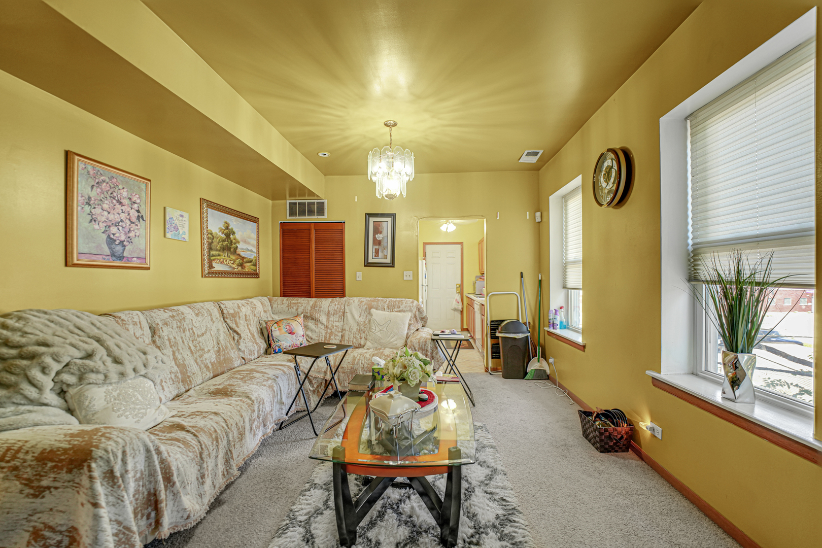 8008 S Ridgeland Avenue 2a Property Photo 9