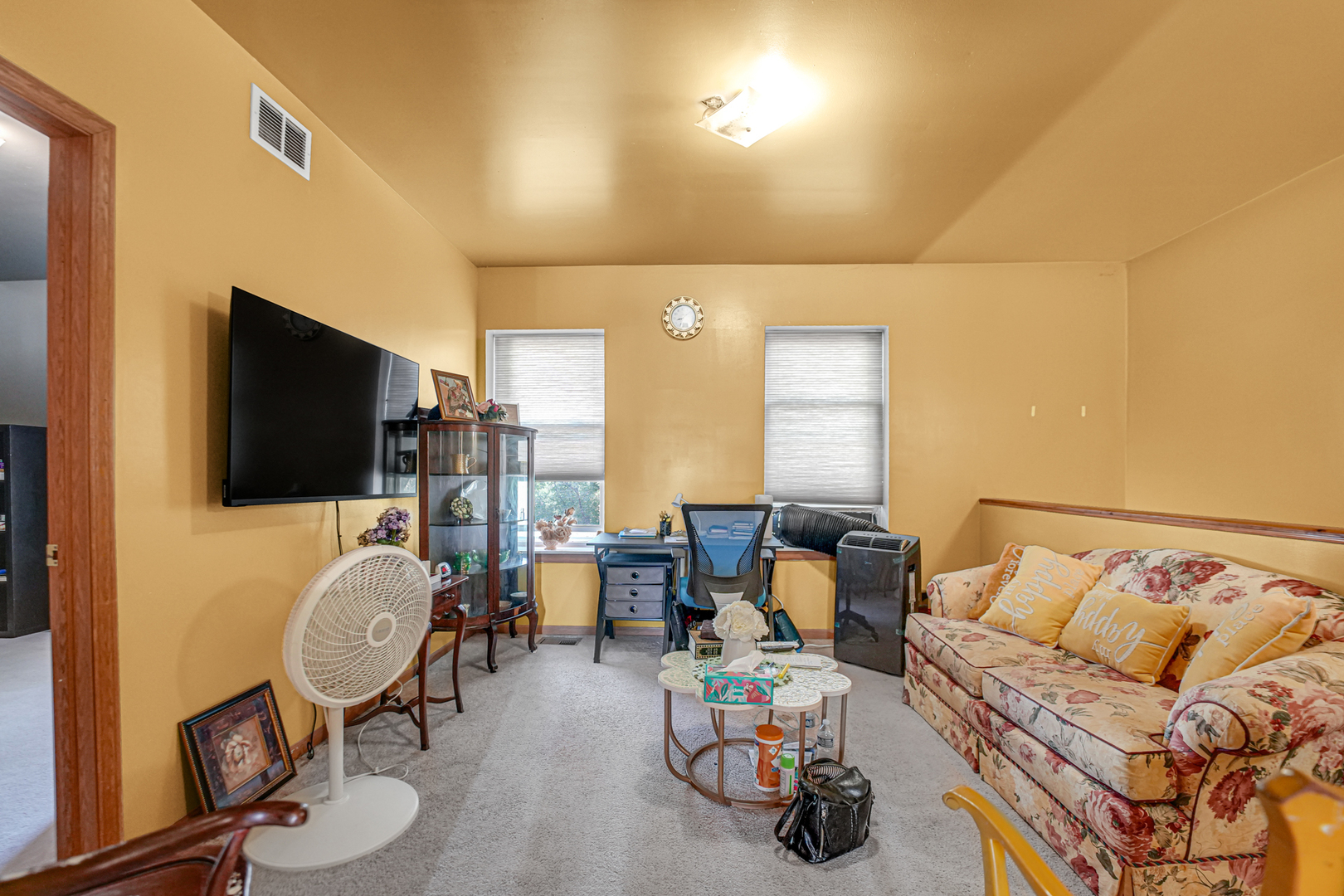 8008 S Ridgeland Avenue 2a Property Photo 10
