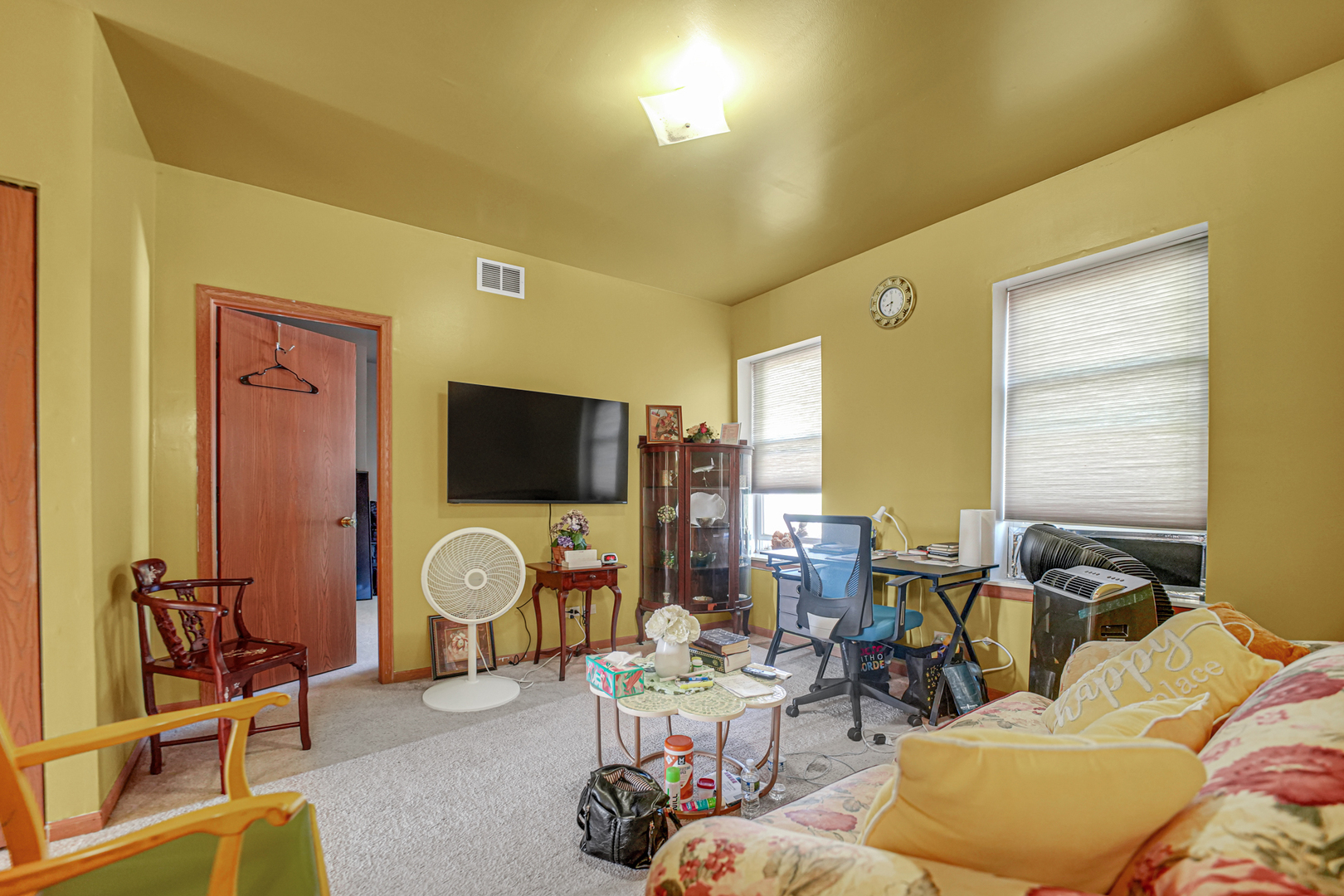 8008 S Ridgeland Avenue 2a Property Photo 11