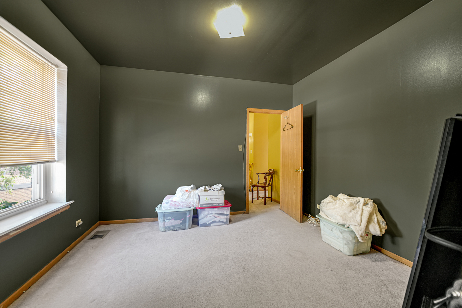 8008 S Ridgeland Avenue 2a Property Photo 15