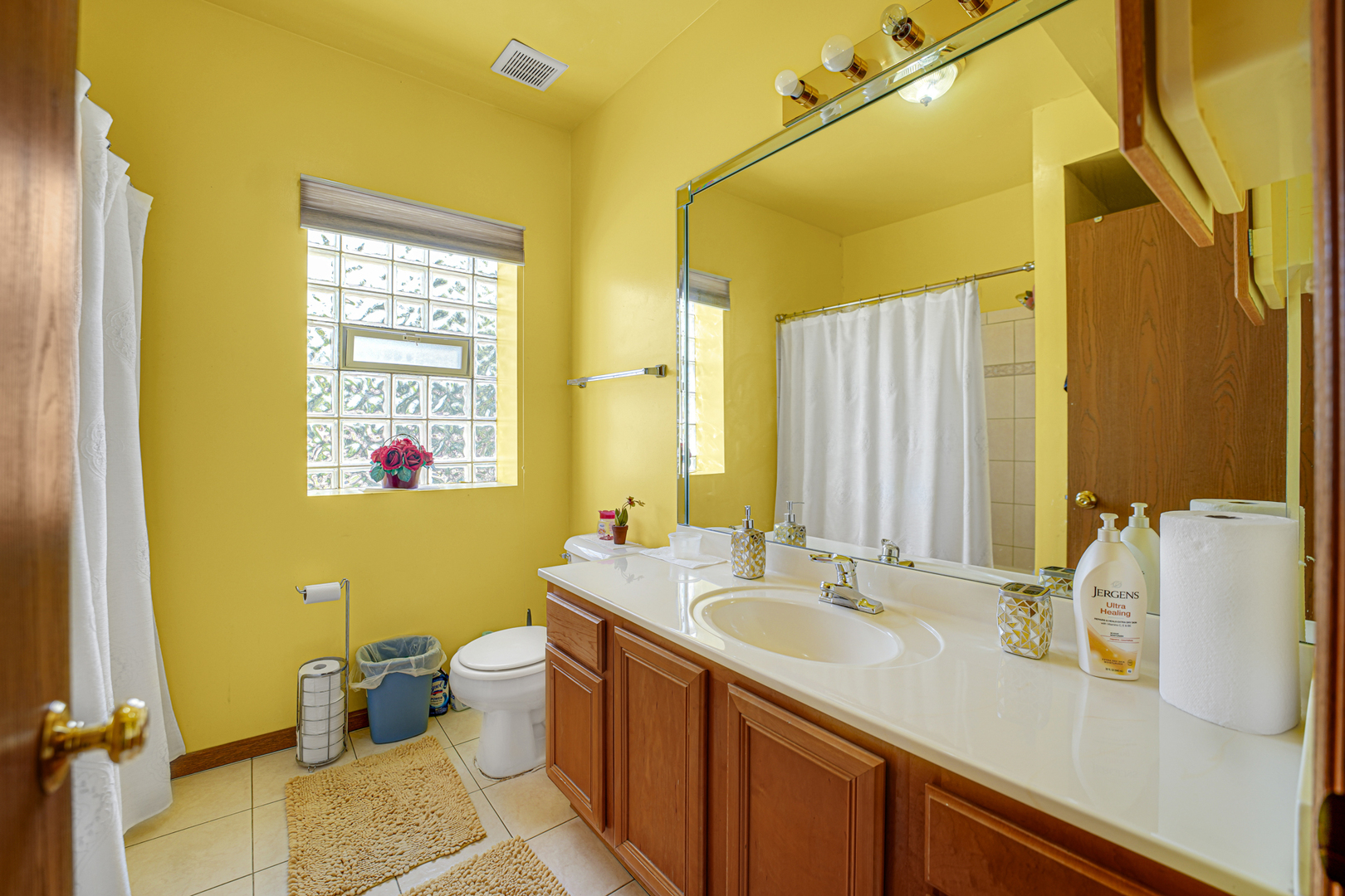 8008 S Ridgeland Avenue 2a Property Photo 18