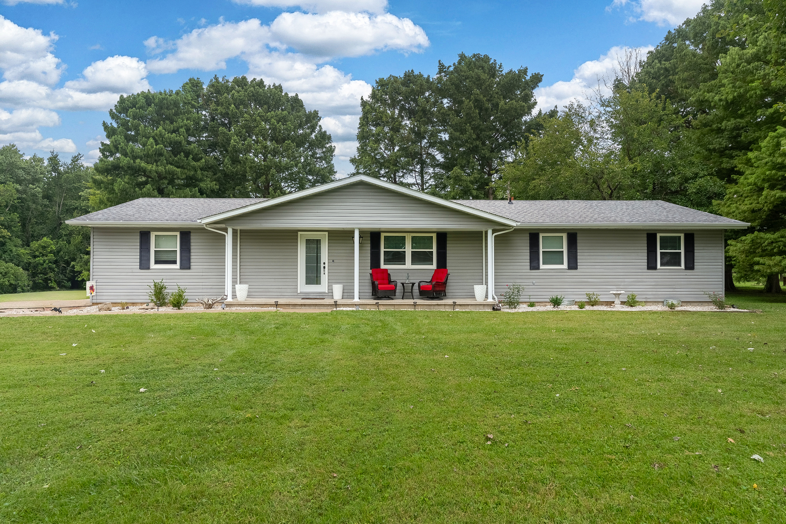 1101 E Pine Street Property Photo 2
